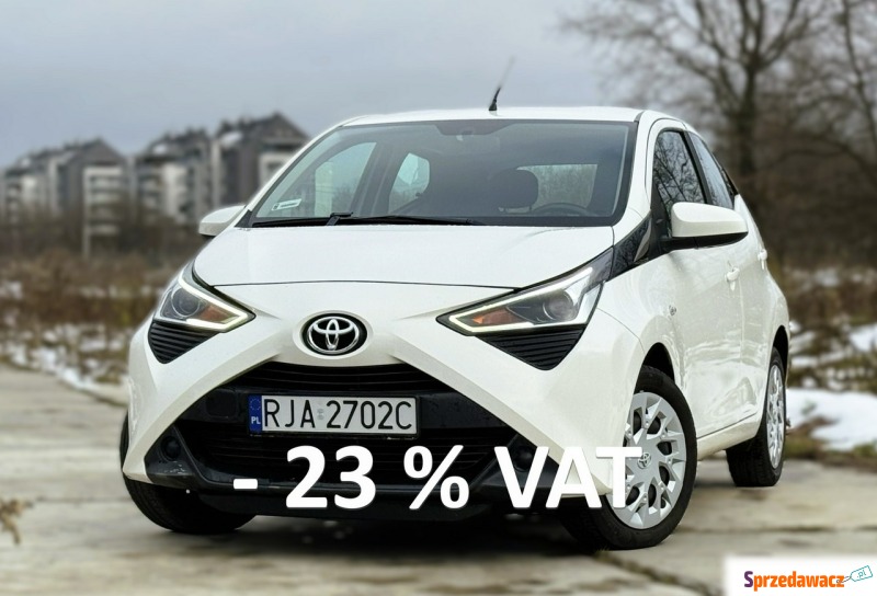 Toyota Aygo  Hatchback 2021,  1.0 benzyna - Na sprzedaż za 29 900 zł - Rzeszów