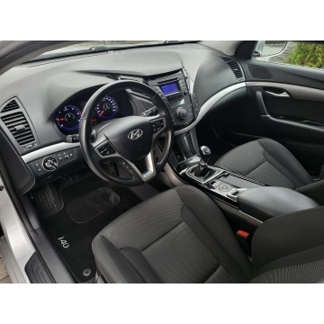 Hyundai i40 2013,  1.7 diesel - Na sprzedaż za 34 500 zł - Jatutów - zdjęcie 9