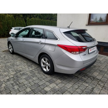 Hyundai i40 2013,  1.7 diesel - Na sprzedaż za 34 500 zł - Jatutów - zdjęcie 8