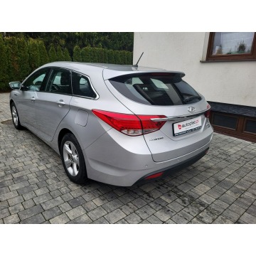 Hyundai i40 2013,  1.7 diesel - Na sprzedaż za 34 500 zł - Jatutów - zdjęcie 7