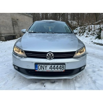 Volkswagen Jetta  Sedan/Limuzyna 2012,  1.4 benzyna - Na sprzedaż za 15 700 zł - Nysa - zdjęcie 4