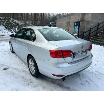 Volkswagen Jetta  Sedan/Limuzyna 2012,  1.4 benzyna - Na sprzedaż za 15 700 zł - Nysa - zdjęcie 9