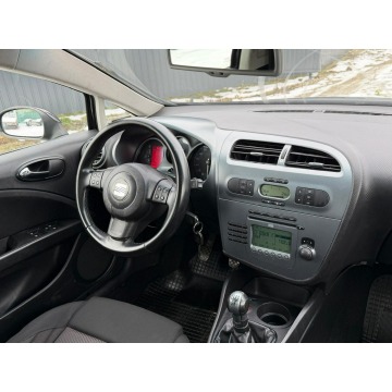Seat Leon  Hatchback 2007,  1.9 diesel - Na sprzedaż za 8 999,00 zł - Gostyń - zdjęcie 9