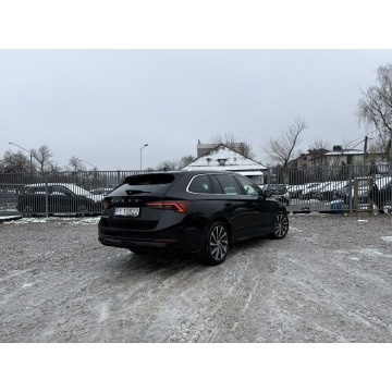 Skoda Octavia 2022,  1.5 benzyna - Na sprzedaż za 103 000 zł - Warszawa - zdjęcie 6