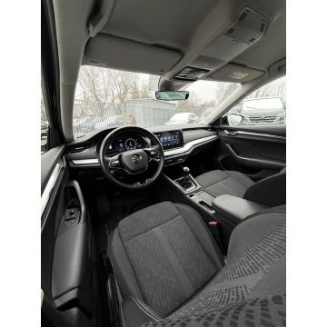Skoda Octavia 2022,  1.5 benzyna - Na sprzedaż za 103 000 zł - Warszawa - zdjęcie 8