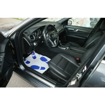 Mercedes - Benz C-klasa  Sedan/Limuzyna 2013,  3.5 benzyna, automat - Na sprzedaż za 69 900 zł - Bytom - zdjęcie 5