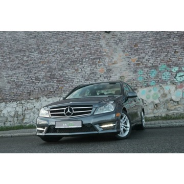 Mercedes - Benz C-klasa  Sedan/Limuzyna 2013,  3.5 benzyna, automat - Na sprzedaż za 69 900 zł - Bytom - zdjęcie 12
