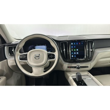 Volvo   SUV 2022,  2.0 diesel, automat - Na sprzedaż za 131 800 zł - Warszawa - zdjęcie 9