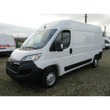 Opel Movano, 2022r., 120 KM