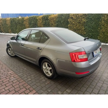 Skoda Octavia  Sedan/Limuzyna 2013,  1.6 diesel - Na sprzedaż za 35 900 zł - Nowe - zdjęcie 3