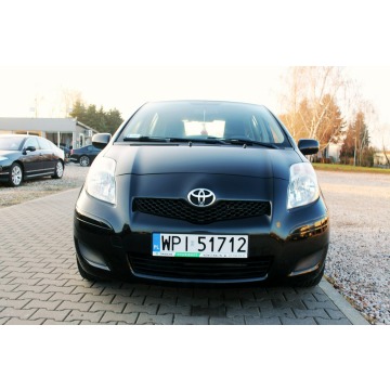 Toyota Yaris  Hatchback 2011,  1.3 benzyna - Na sprzedaż za 17 000 zł - Warszawa - zdjęcie 12