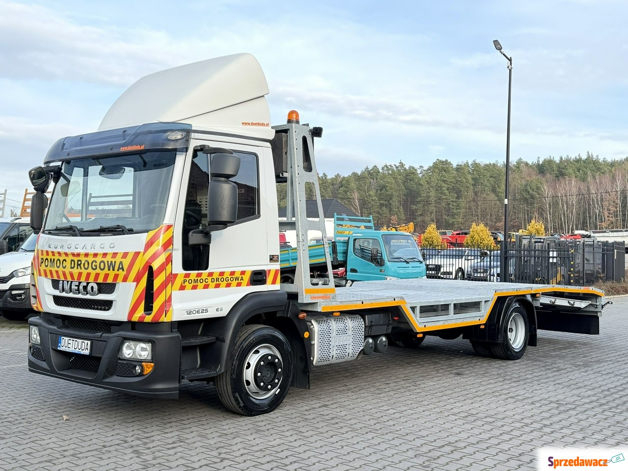 Iveco EUROCARGO 120E25 E6 Laweta...