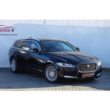 Jaguar XF  Kombi 2019,  2.0 diesel, automat - Na sprzedaż za 77 900 zł - Mielec - zdjęcie 3