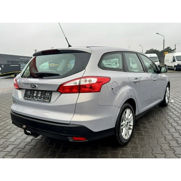 Ford Focus 2011,  1.6 benzyna - Na sprzedaż za 16 900 zł - Kutno - zdjęcie 6