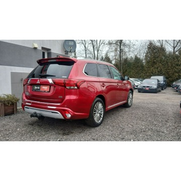 Mitsubishi Outlander  SUV 2022,  2360.0 hybryda, automat - Na sprzedaż za 89 900 zł - Janów Lubelski - zdjęcie 3