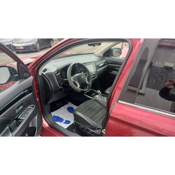 Mitsubishi Outlander  SUV 2022,  2360.0 hybryda, automat - Na sprzedaż za 89 900 zł - Janów Lubelski - zdjęcie 6