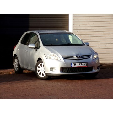 Toyota Auris  Hatchback 2011,  1.4 diesel - Na sprzedaż za 19 900 zł - Mikołów - zdjęcie 3