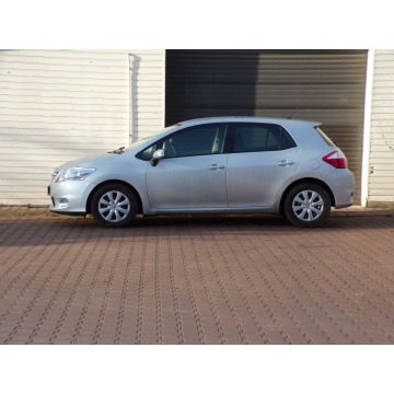 Toyota Auris  Hatchback 2011,  1.4 diesel - Na sprzedaż za 19 900 zł - Mikołów - zdjęcie 8