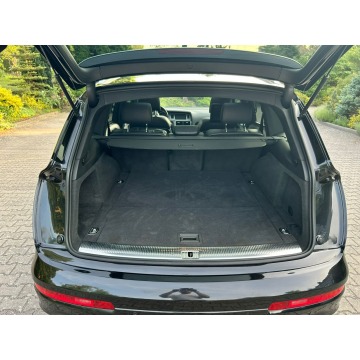 Audi Q7  SUV 2008,  3.0 diesel, automat - Na sprzedaż za 15 000 zł - Szczecin - zdjęcie 7