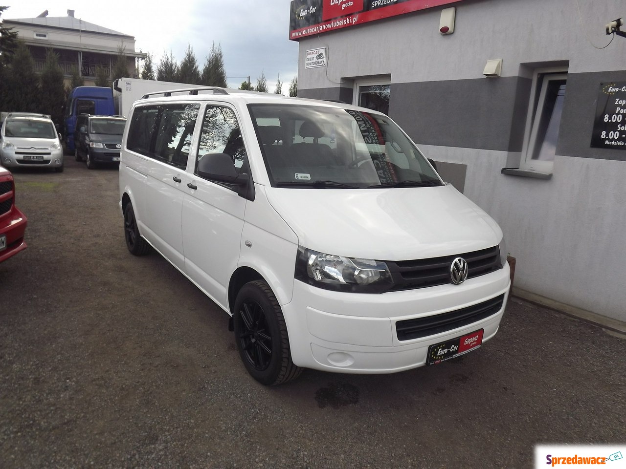 Volkswagen Caravelle 2012