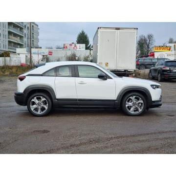 Mazda MX-3  SUV 2021 elektryczny, automat - Na sprzedaż za 63 400 zł - Warszawa - zdjęcie 6