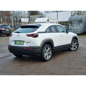 Mazda MX-3  SUV 2021 elektryczny, automat - Na sprzedaż za 63 400 zł - Warszawa - zdjęcie 5