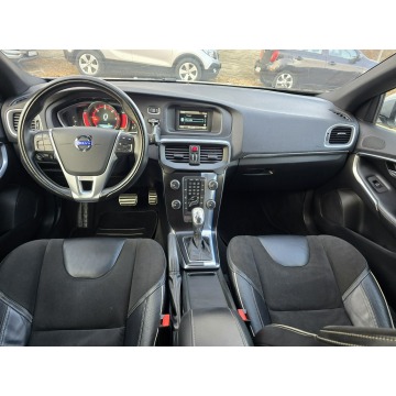 Volvo V40  Hatchback 2013,  2.0 diesel, automat - Na sprzedaż za 29 000 zł - Sosnowiec - zdjęcie 8