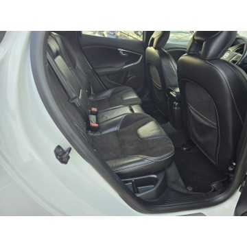 Volvo V40  Hatchback 2013,  2.0 diesel, automat - Na sprzedaż za 29 000 zł - Sosnowiec - zdjęcie 12