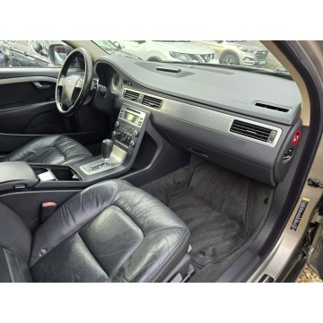 Volvo  2009,  2.4 diesel, automat - Na sprzedaż za 28 000 zł - Sosnowiec - zdjęcie 10