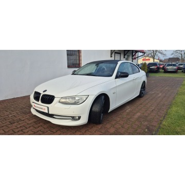 BMW Seria 3  Coupe/Sportowy 2010,  3.0 benzyna - Na sprzedaż za 27 800 zł - Paproć - zdjęcie 3