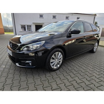 Peugeot 308  Kombi 2018,  1.2 benzyna - Na sprzedaż za 29 900 zł - Kutno - zdjęcie 7
