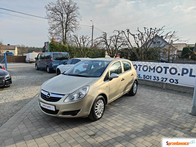 Opel Corsa 2009,  1.2 benzyna - Na sprzedaż za 6 900,00 zł - Twardów