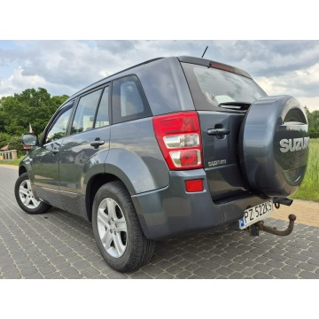 Suzuki Vitara  SUV 2006,  2.0 benzyna+LPG - Na sprzedaż za 22 500 zł - Łosino - zdjęcie 2