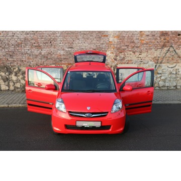 Subaru Justy  Hatchback 2010,  1.0 benzyna - Na sprzedaż za 10 900 zł - Bytom - zdjęcie 5