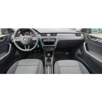 Skoda Rapid  Hatchback 2017,  1.0 benzyna - Na sprzedaż za 29 900 zł - Goczałkowice-Zdrój - zdjęcie 8
