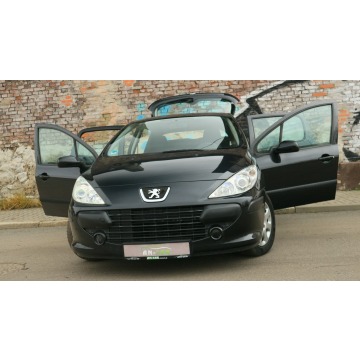 Peugeot 307  Hatchback 2006,  1.4 benzyna - Na sprzedaż za 8 800,00 zł - Bytom - zdjęcie 1