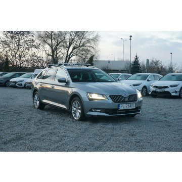 Skoda Superb 2017,  2.0 diesel - Na sprzedaż za 45 500 zł - Poznań - zdjęcie 5