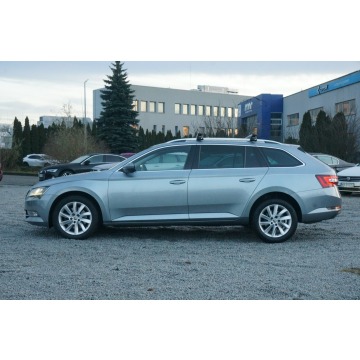 Skoda Superb 2017,  2.0 diesel - Na sprzedaż za 45 500 zł - Poznań - zdjęcie 10