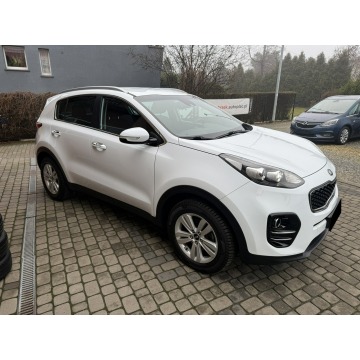 Kia Sportage  SUV 2016,  1.6 benzyna - Na sprzedaż za 59 900 zł - Orzech - zdjęcie 4