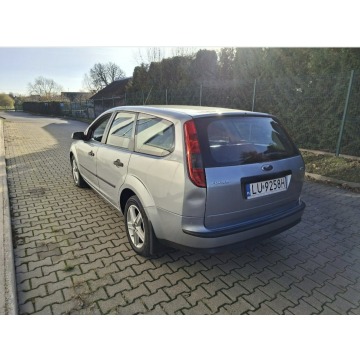 Ford Focus 2005,  1.8 benzyna - Na sprzedaż za 7 500,00 zł - Jacków - zdjęcie 2