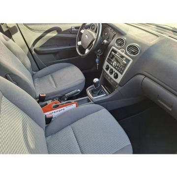 Ford Focus 2005,  1.8 benzyna - Na sprzedaż za 7 500,00 zł - Jacków - zdjęcie 5