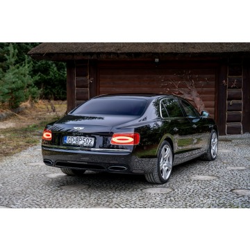Bentley Continental Flying Spur  Sedan/Limuzyna 2014,  6.0 benzyna, automat - Na sprzedaż za 289 777 zł - Ropczyce - zdjęcie 4