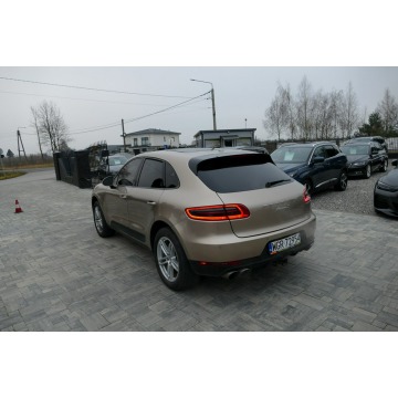 Porsche Macan  SUV 2017,  3.0 benzyna, automat - Na sprzedaż za 89 900 zł - Grójec - zdjęcie 4