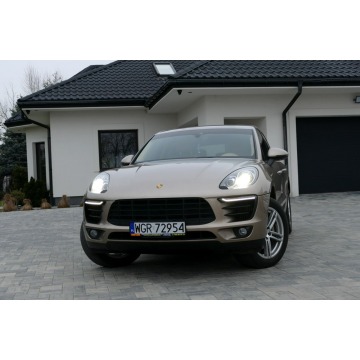Porsche Macan  SUV 2017,  3.0 benzyna, automat - Na sprzedaż za 89 900 zł - Grójec - zdjęcie 6