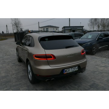 Porsche Macan  SUV 2017,  3.0 benzyna, automat - Na sprzedaż za 89 900 zł - Grójec - zdjęcie 12