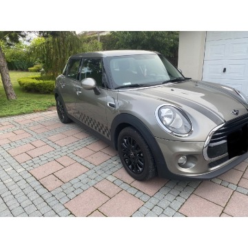 Mini ONE  Hatchback 2017,  1.5 diesel - Na sprzedaż za 39 998 zł - Rzeszów - zdjęcie 2
