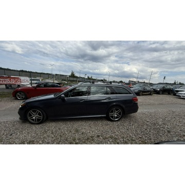 Mercedes - Benz E-klasa 2015,  3.5 benzyna, automat - Na sprzedaż za 73 900 zł - Gdańsk - zdjęcie 8