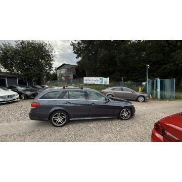 Mercedes - Benz E-klasa 2015,  3.5 benzyna, automat - Na sprzedaż za 73 900 zł - Gdańsk - zdjęcie 10
