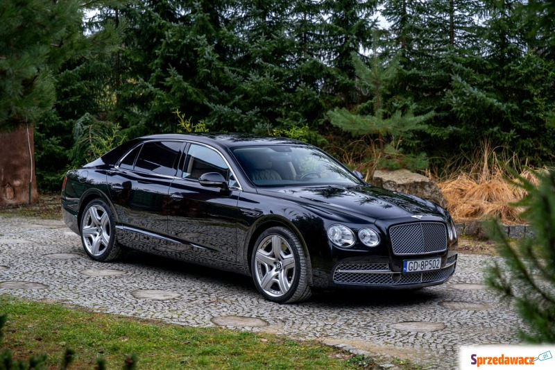 Bentley Continental Flying Spur  Sedan/Limuzyna 2014,  6.0 benzyna, automat - Na sprzedaż za 289 777 zł - Ropczyce