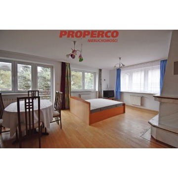 Sprzedam dom Kielce -  wolnostojący dwupiętrowy,  pow.  270 m2,  działka:   480 m2 - zdjęcie 8